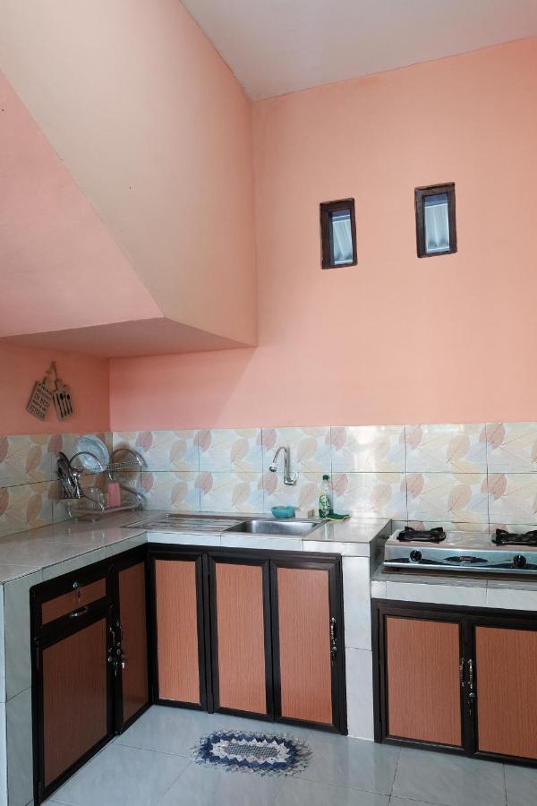 Rumah Marianne Соронг Экстерьер фото